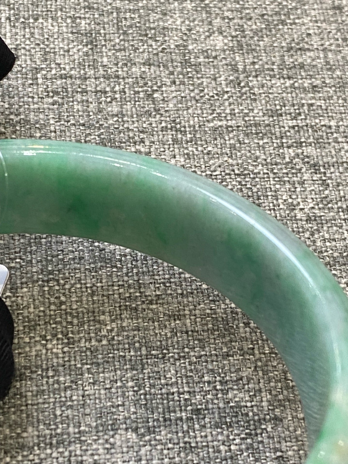 翡翠 Bangle