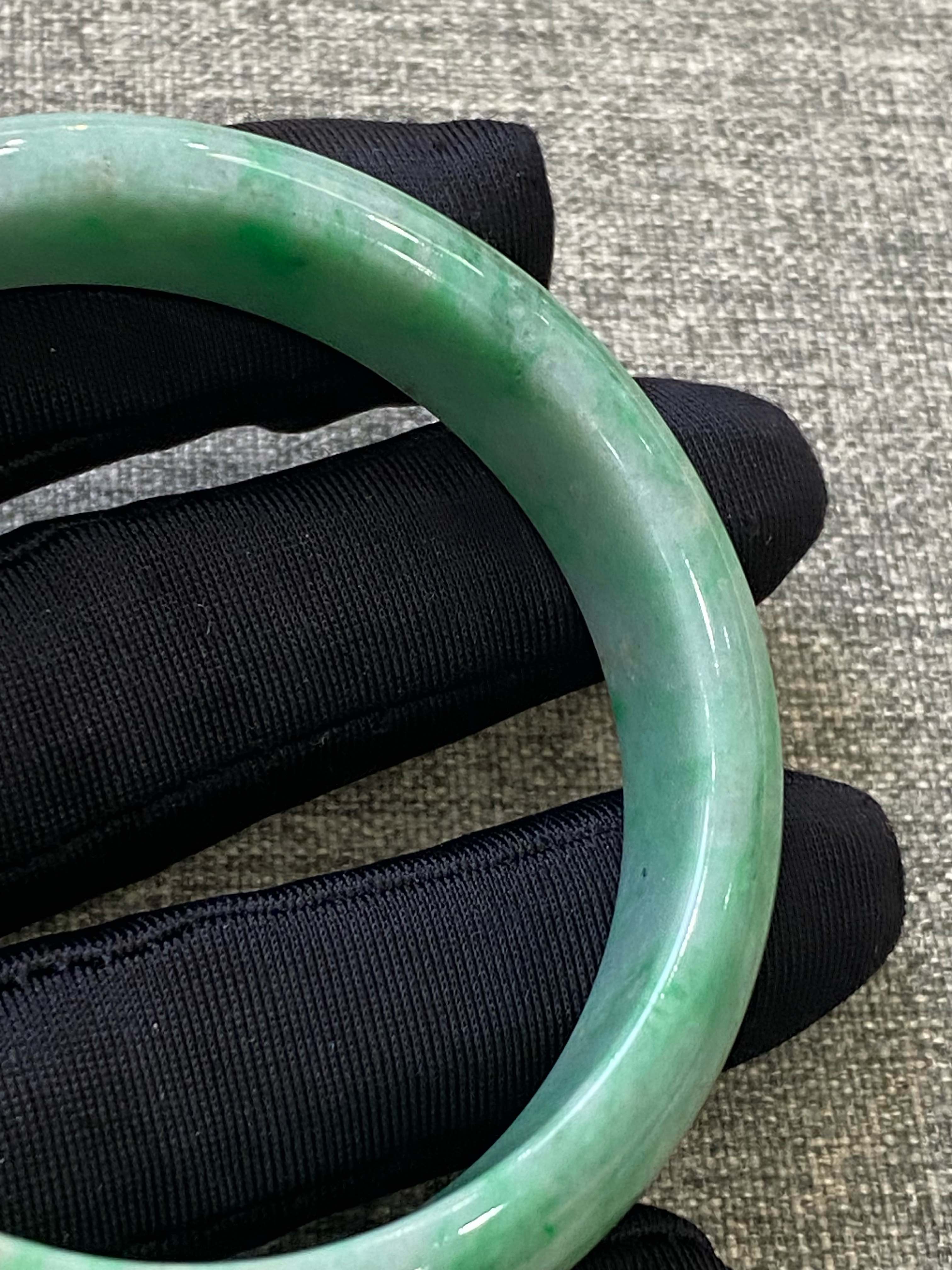 翡翠 Bangle