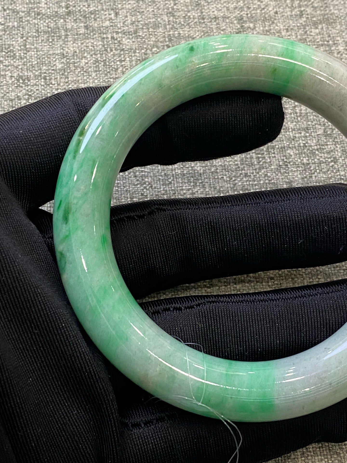 翡翠 Bangle