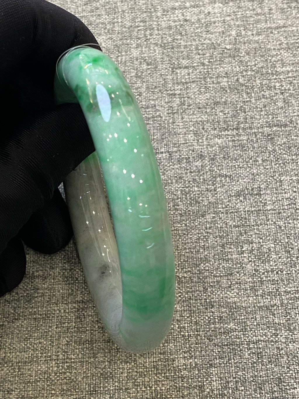 翡翠 Bangle