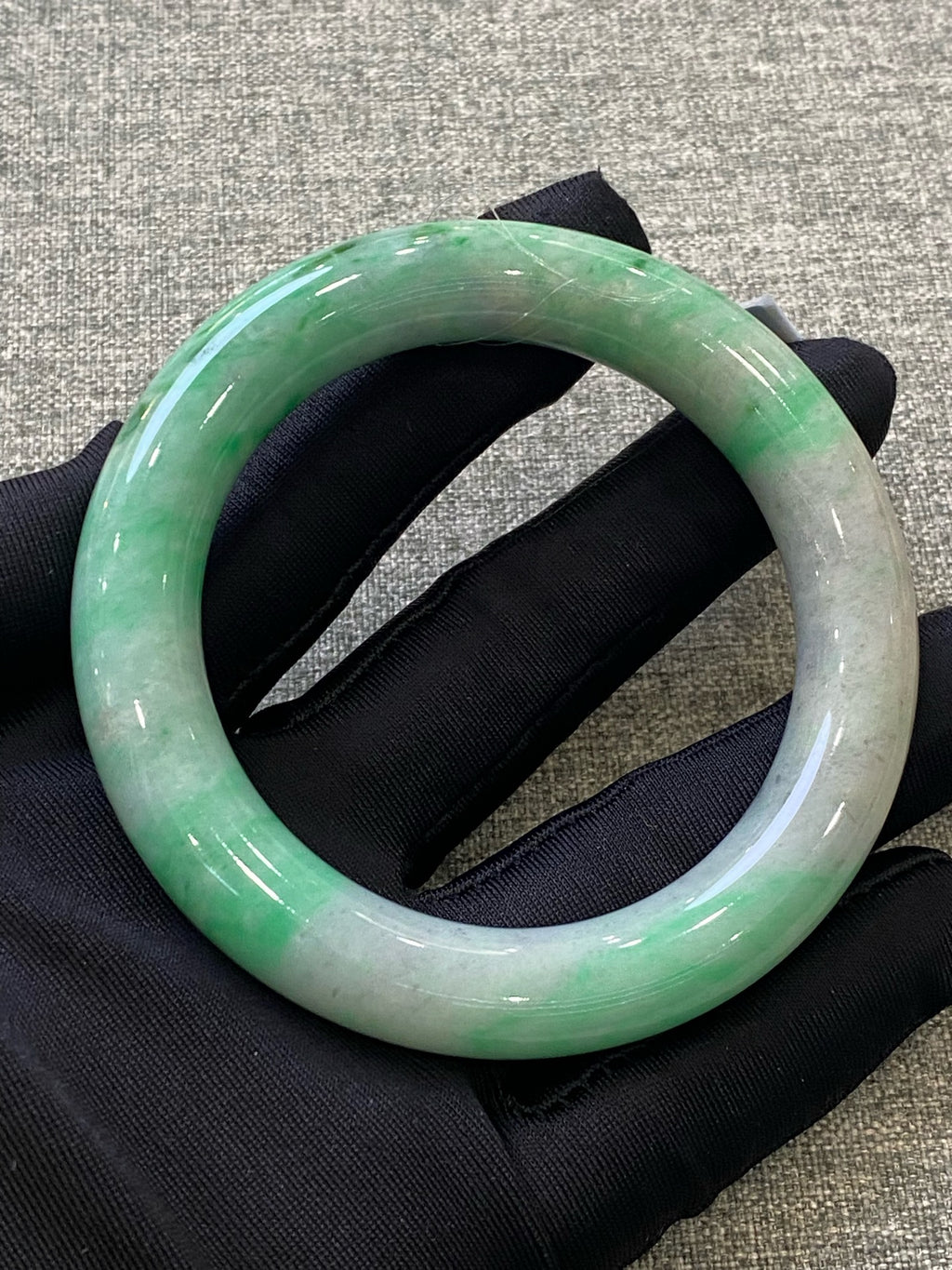 翡翠 Bangle
