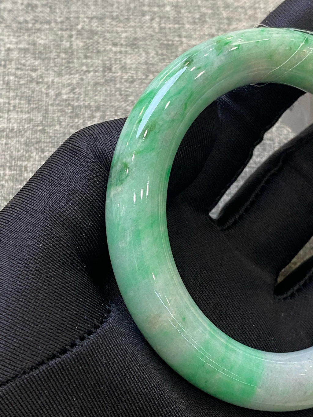 翡翠 Bangle