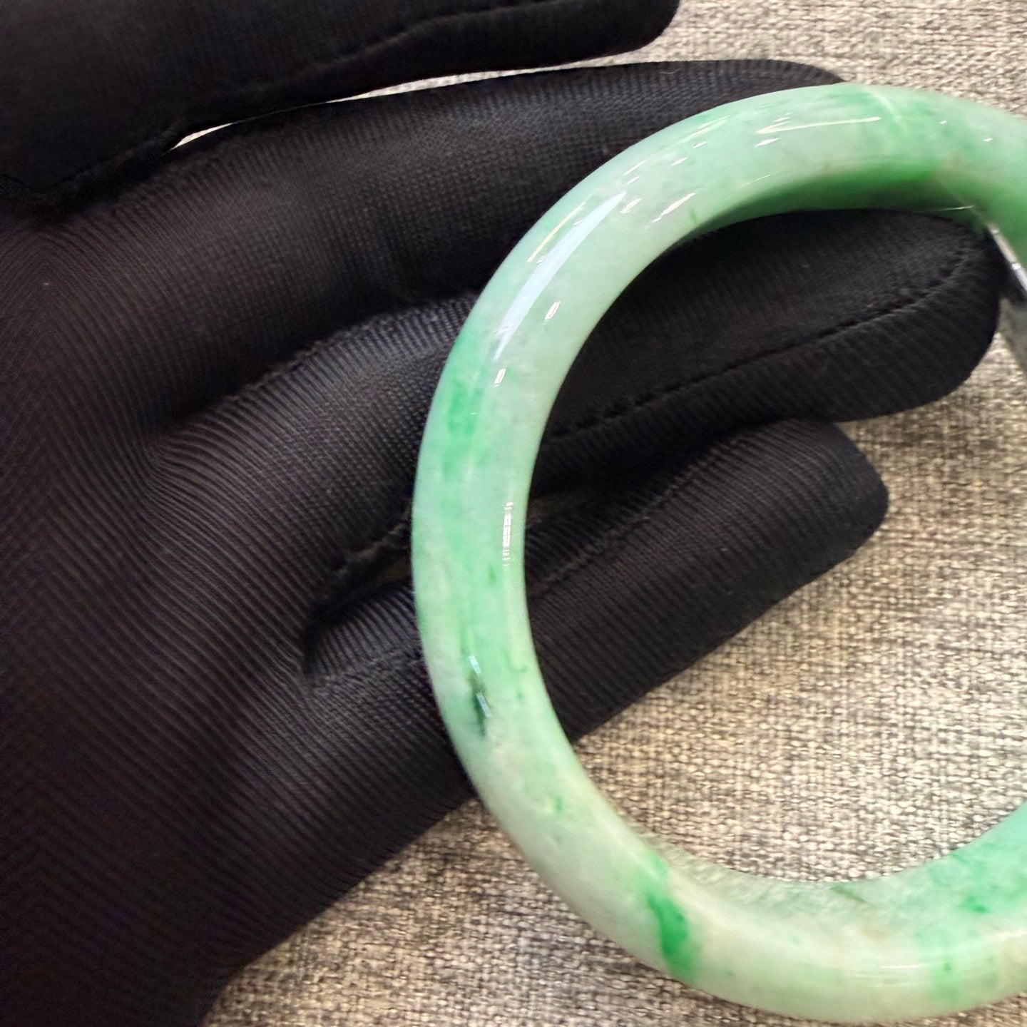 翡翠 Bangle