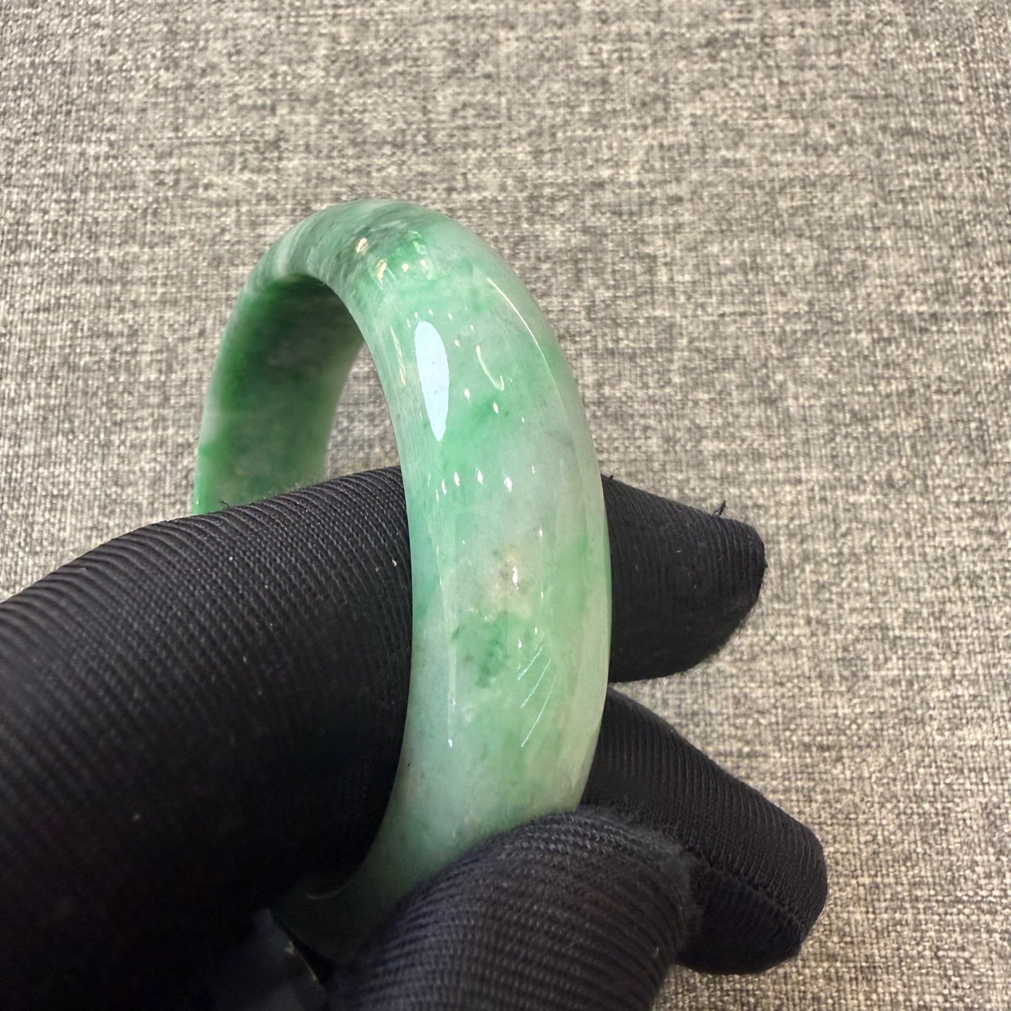 翡翠 Bangle