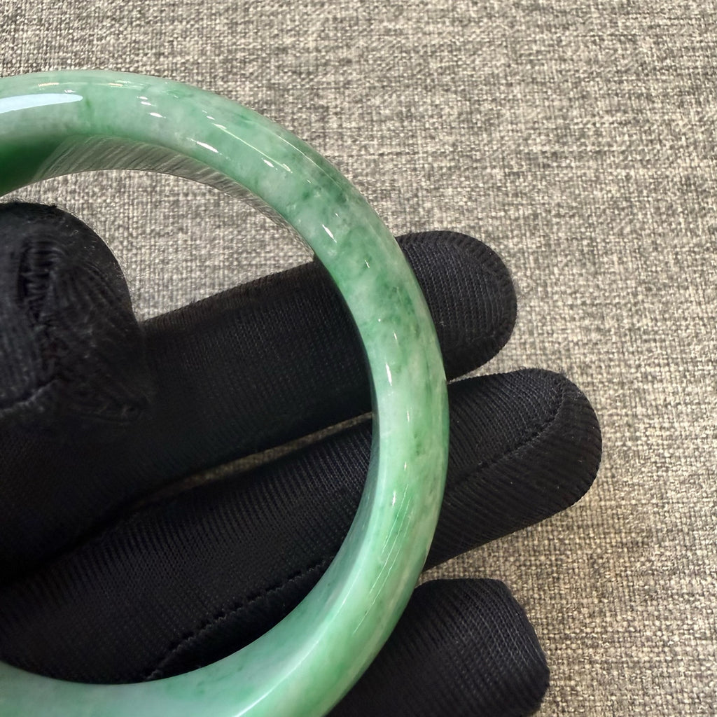 翡翠 Bangle