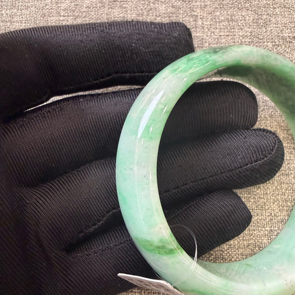 翡翠 Bangle