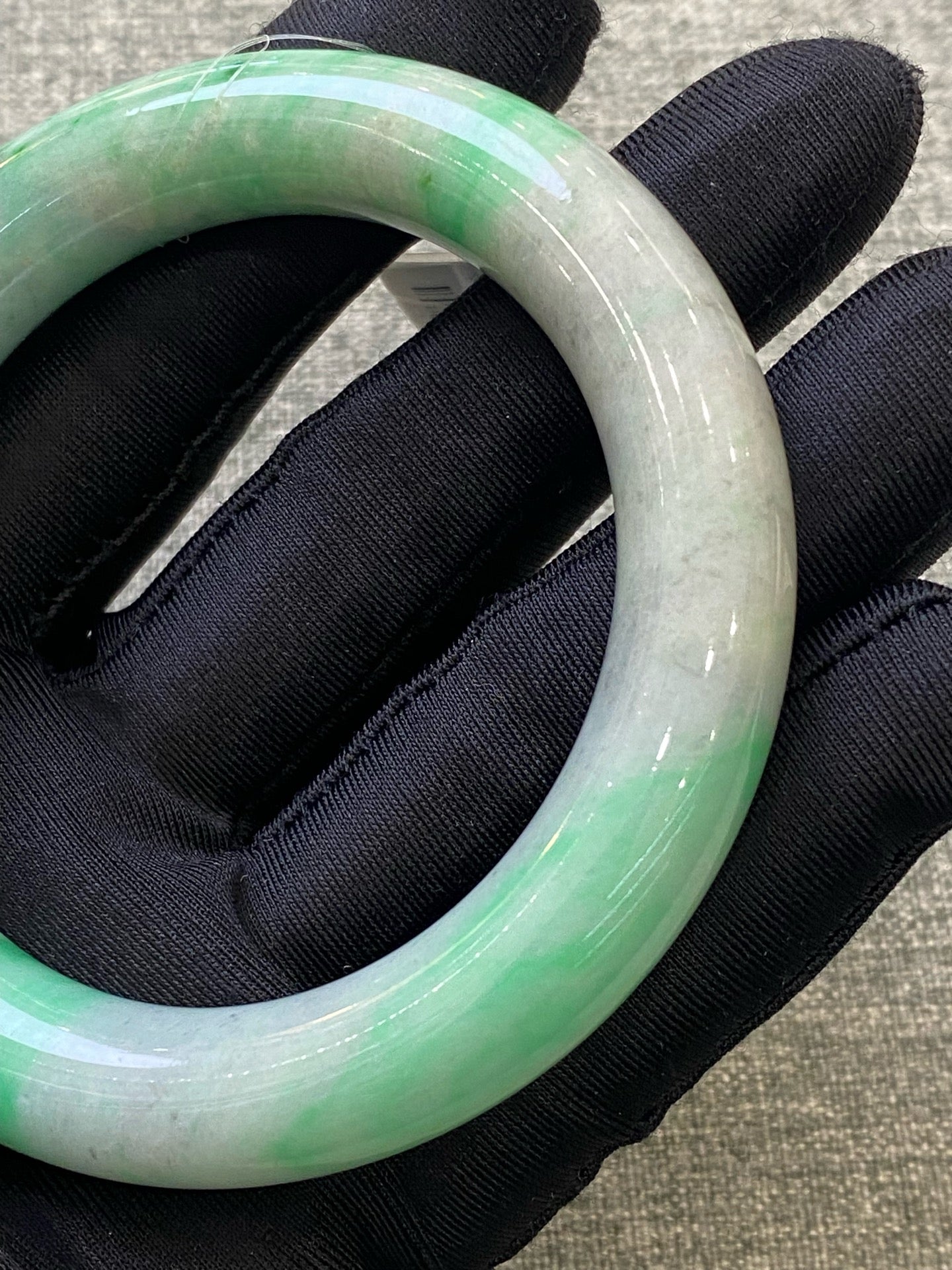 翡翠 Bangle