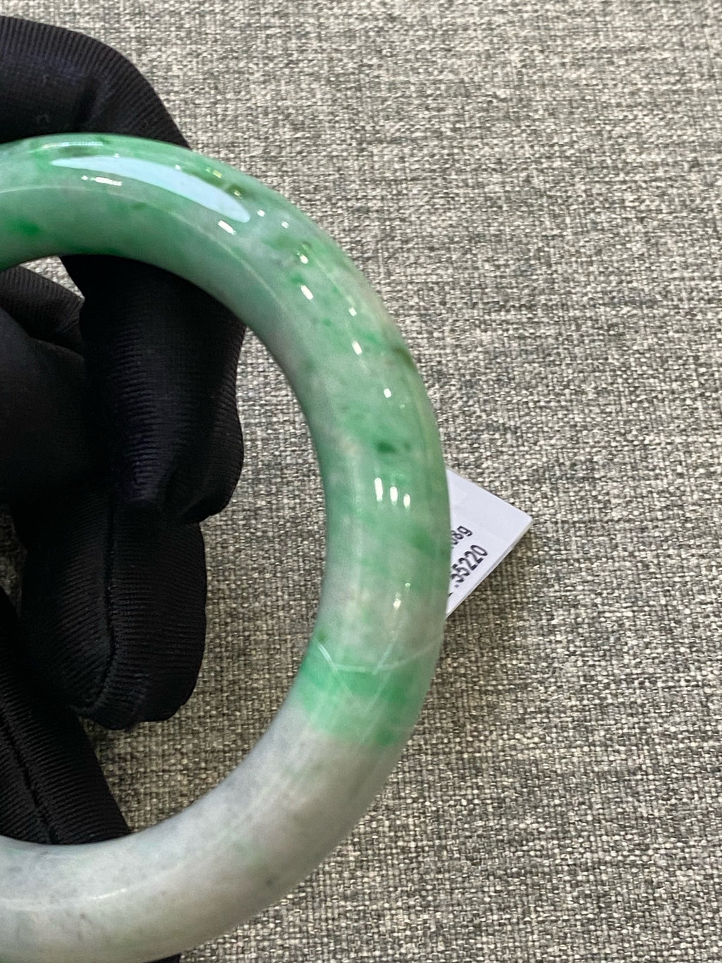 翡翠 Bangle