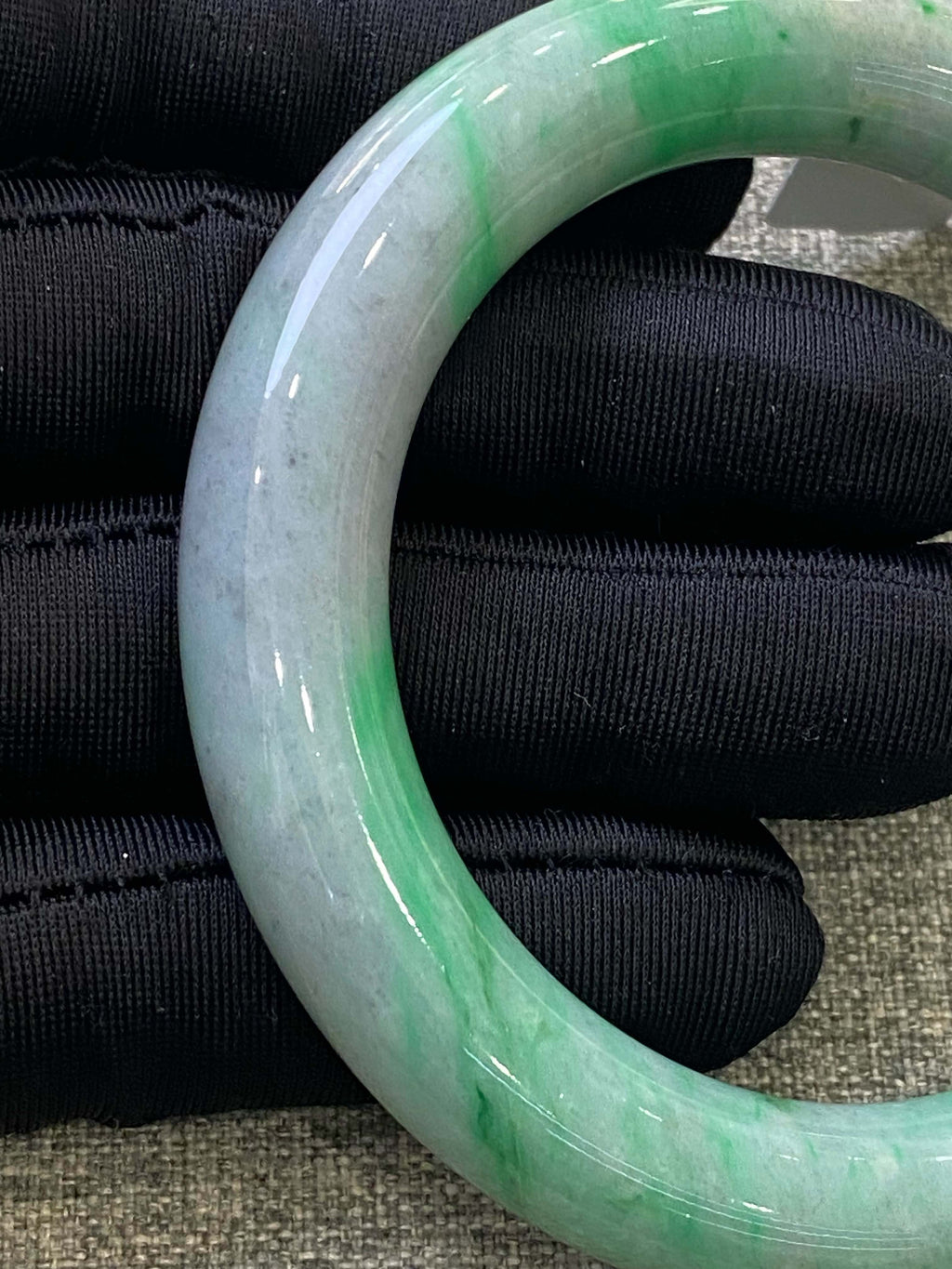 翡翠 Bangle