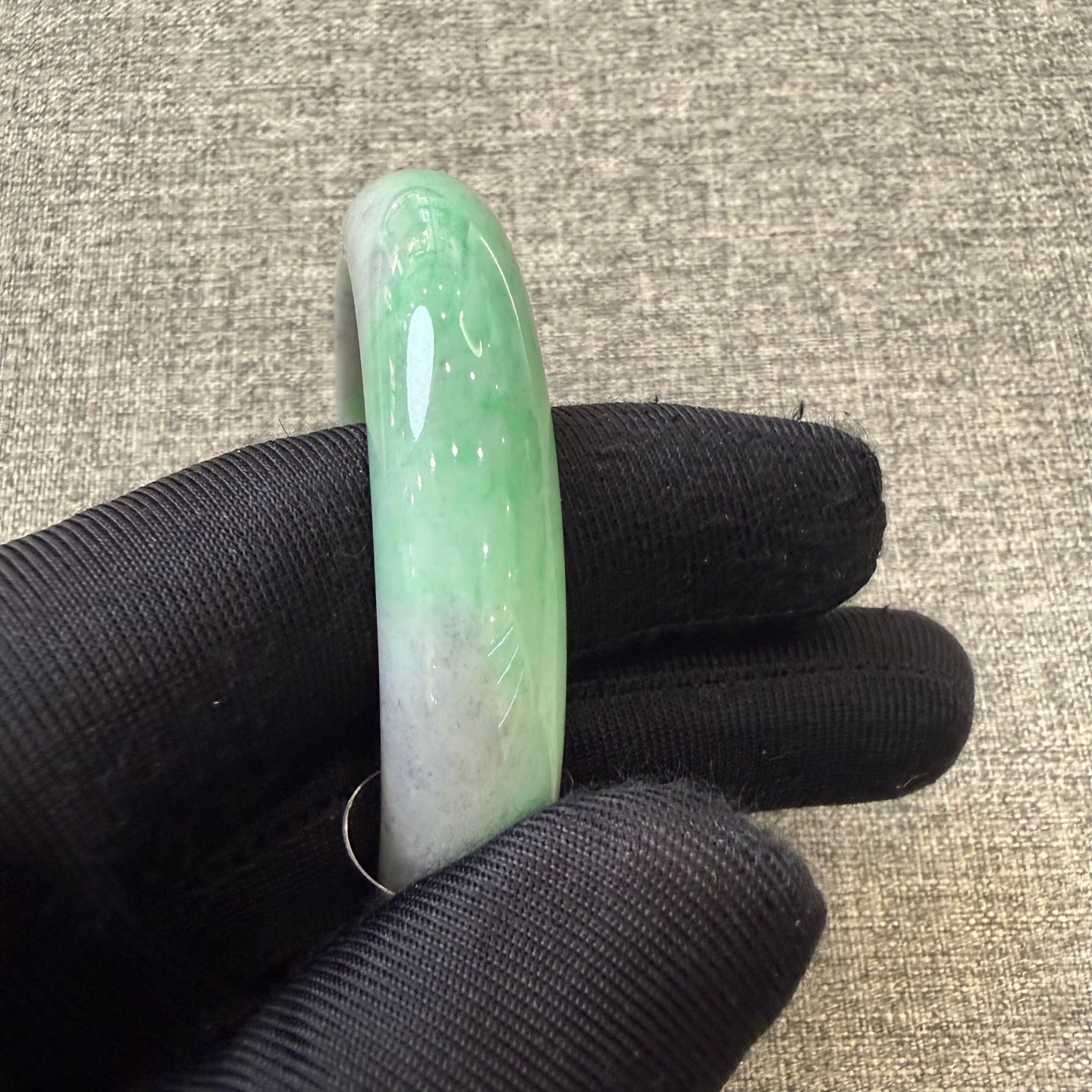 翡翠 Bangle