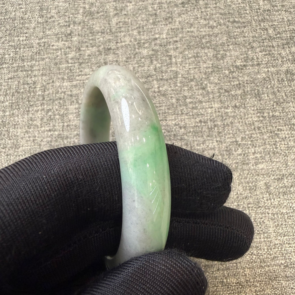 翡翠 Bangle