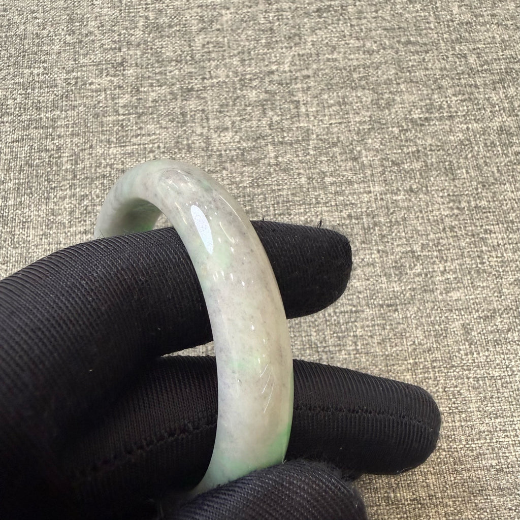 翡翠 Bangle
