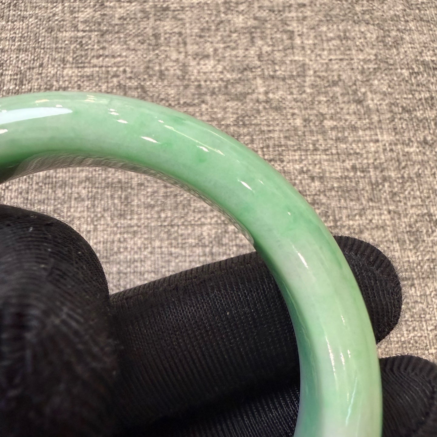 翡翠 Bangle