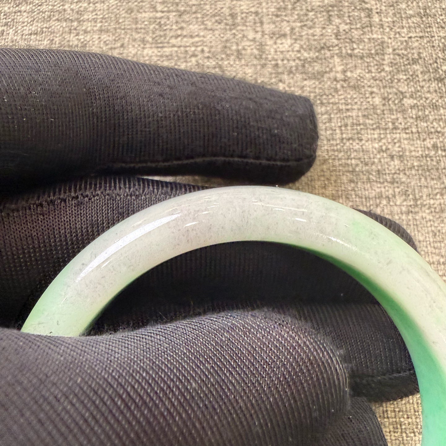 翡翠 Bangle