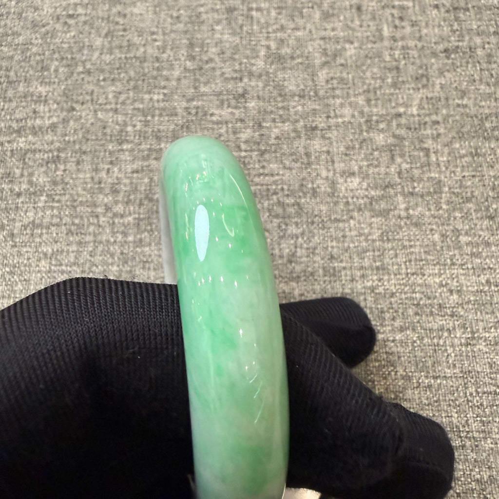 翡翠 Bangle