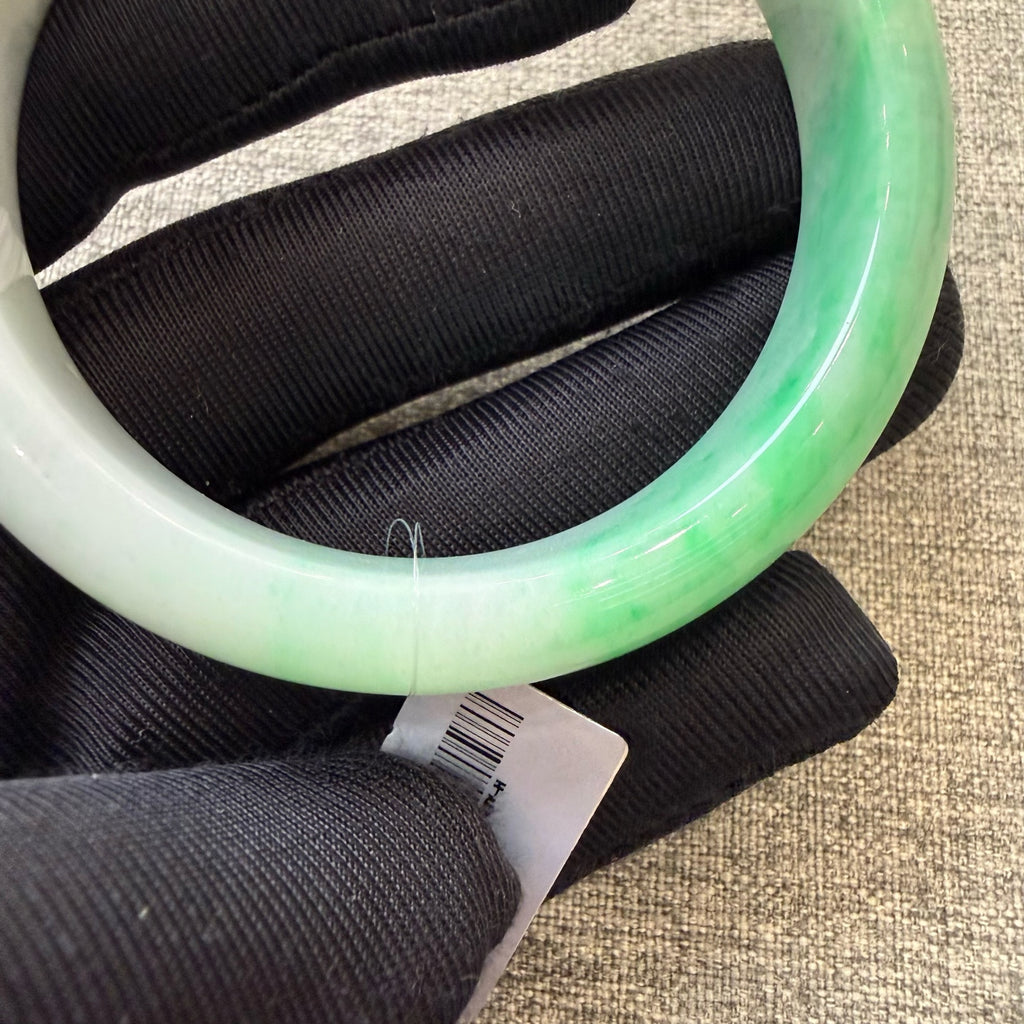 翡翠 Bangle