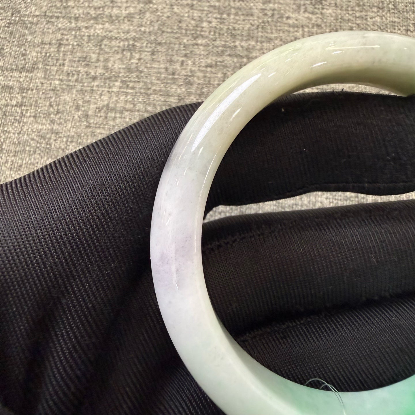 翡翠 Bangle