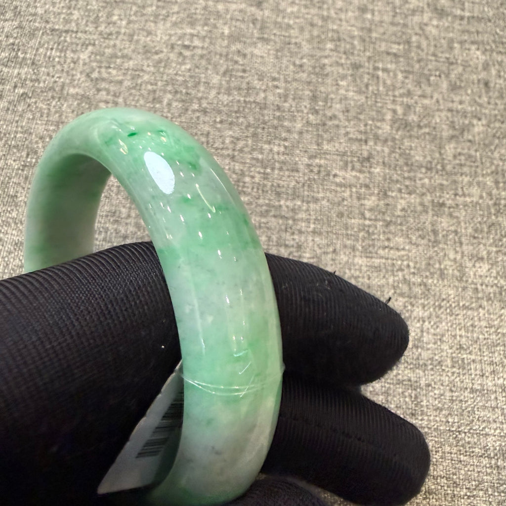 翡翠 Bangle