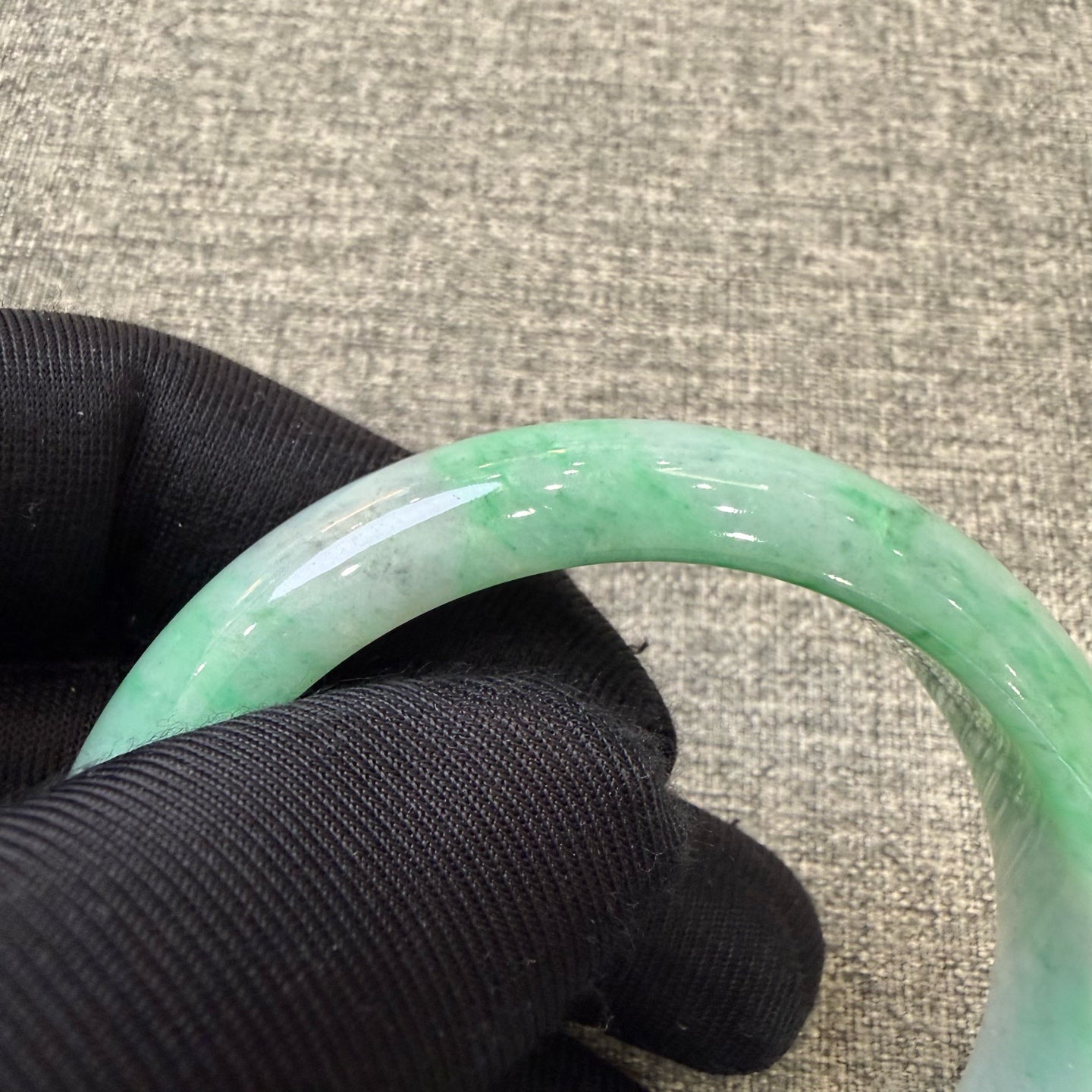 翡翠 Bangle
