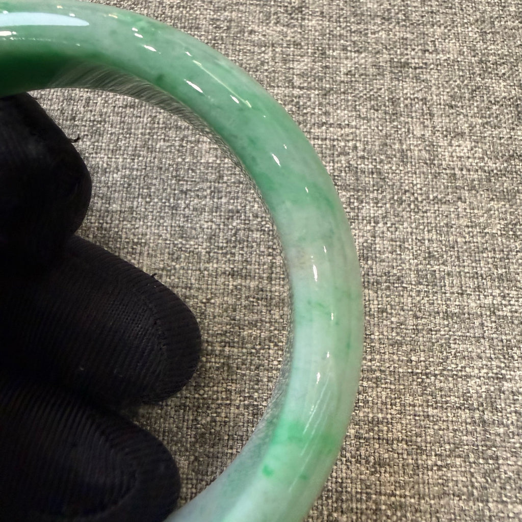 翡翠 Bangle