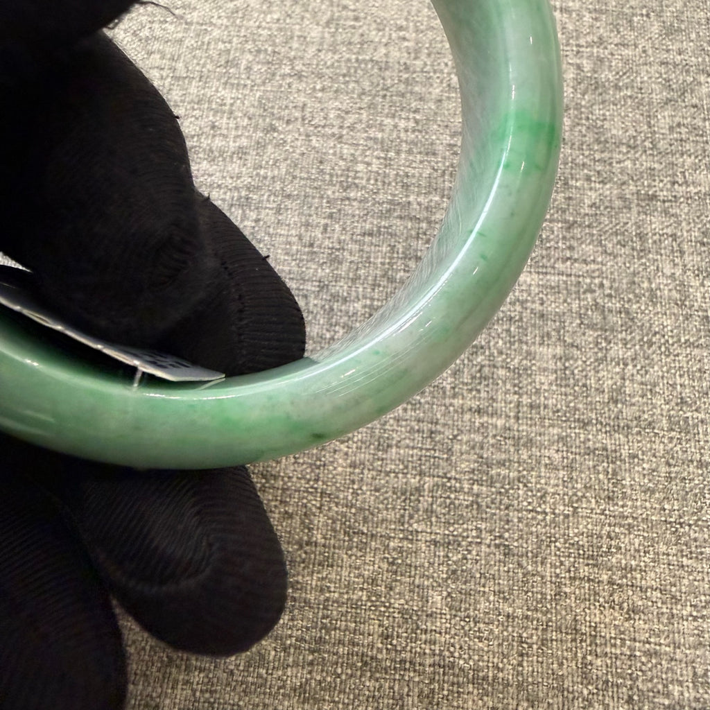 翡翠 Bangle