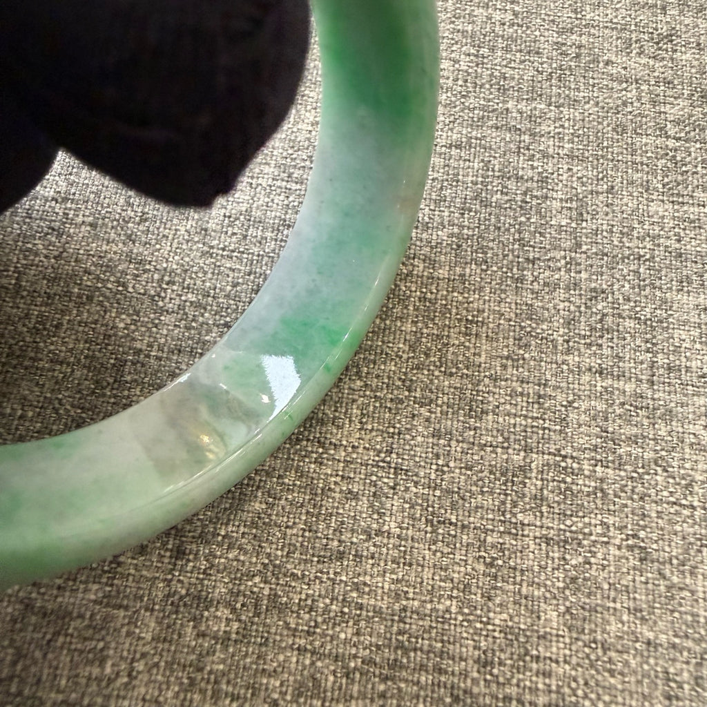 翡翠 Bangle