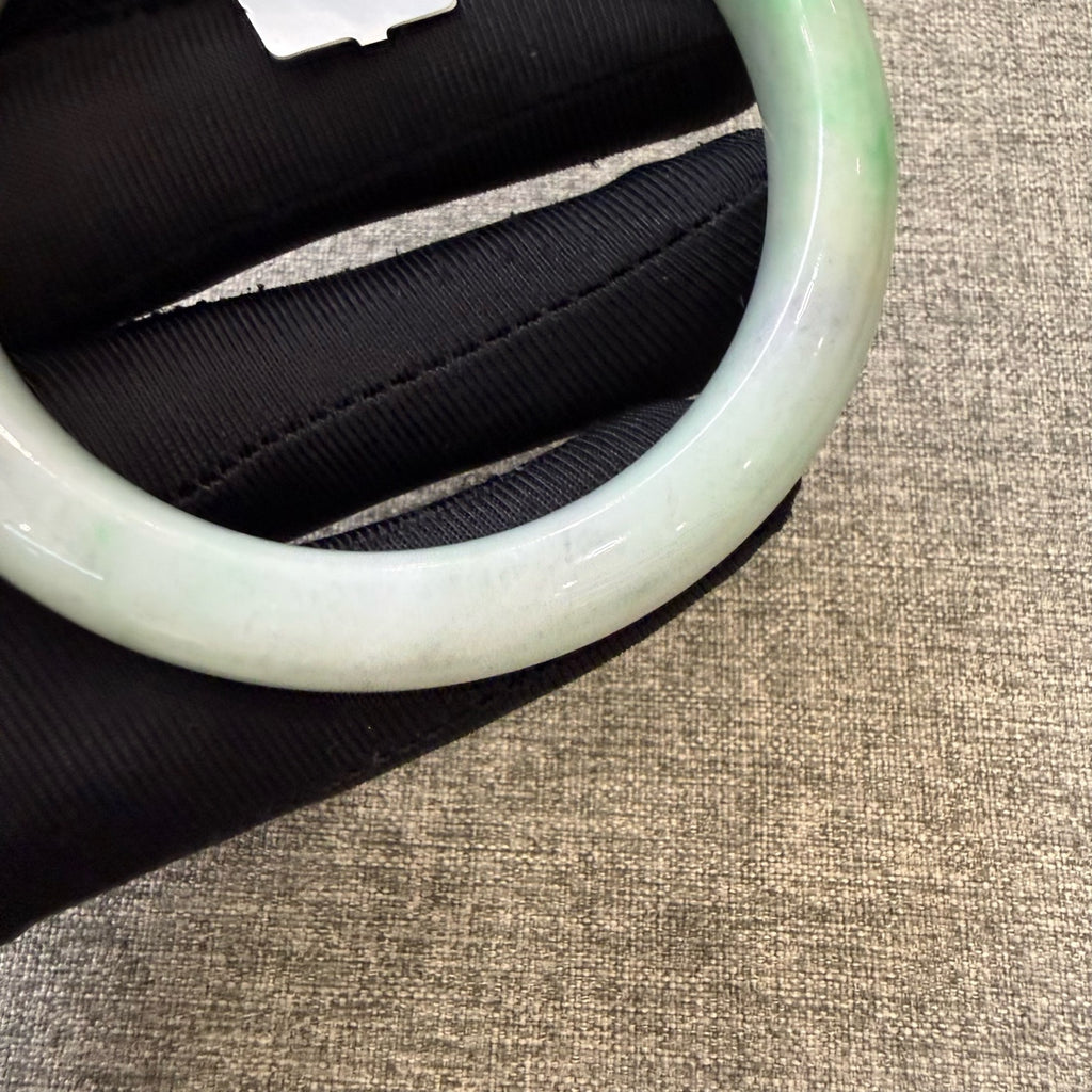 翡翠 Bangle