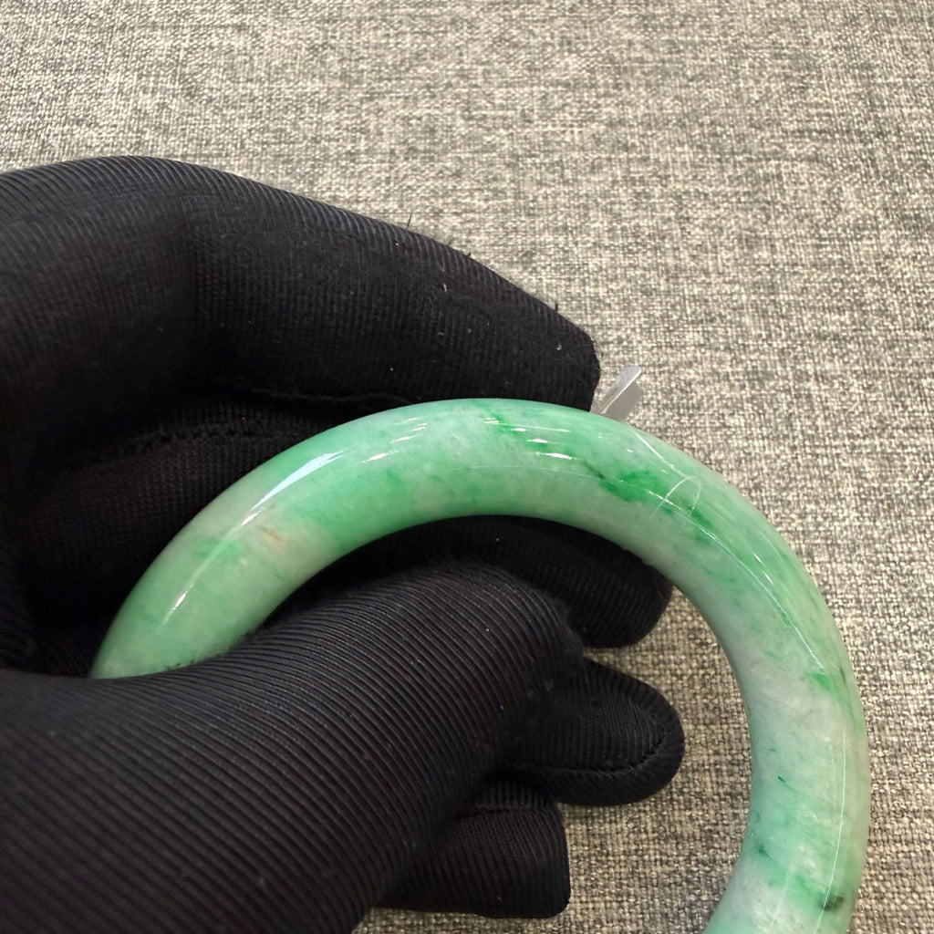 翡翠 Bangle