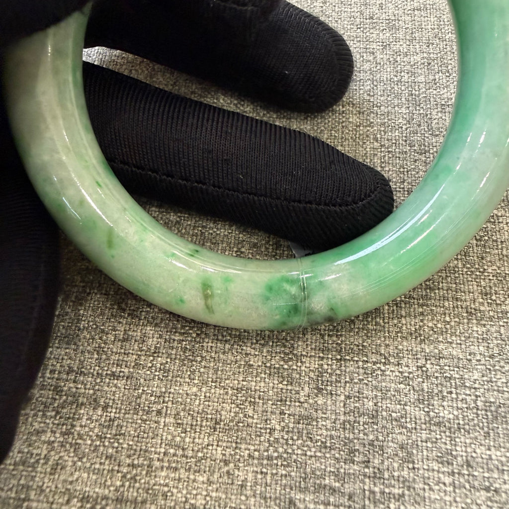 翡翠 Bangle