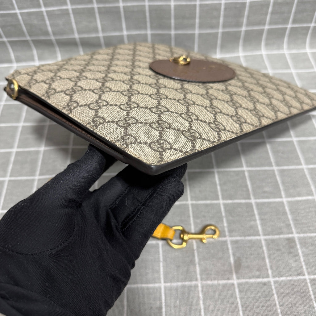 Gucci Neo Vintage GG Supreme canvas clutch bag Canvas Beige Clutch 473956 K9GOT 8861