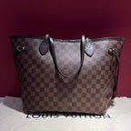 Louis Vuitton Brown 31 x 28 x 14 N41358