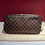 Louis Vuitton Brown 31 x 28 x 14 N41358