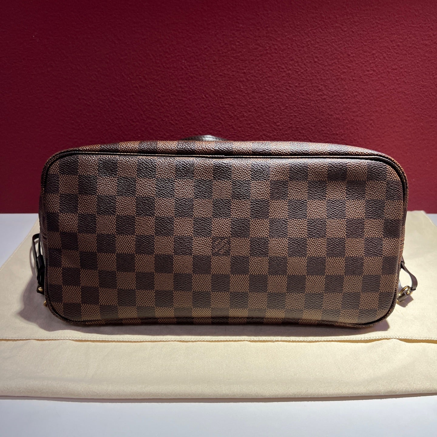 Louis Vuitton Brown 31 x 28 x 14 N41358