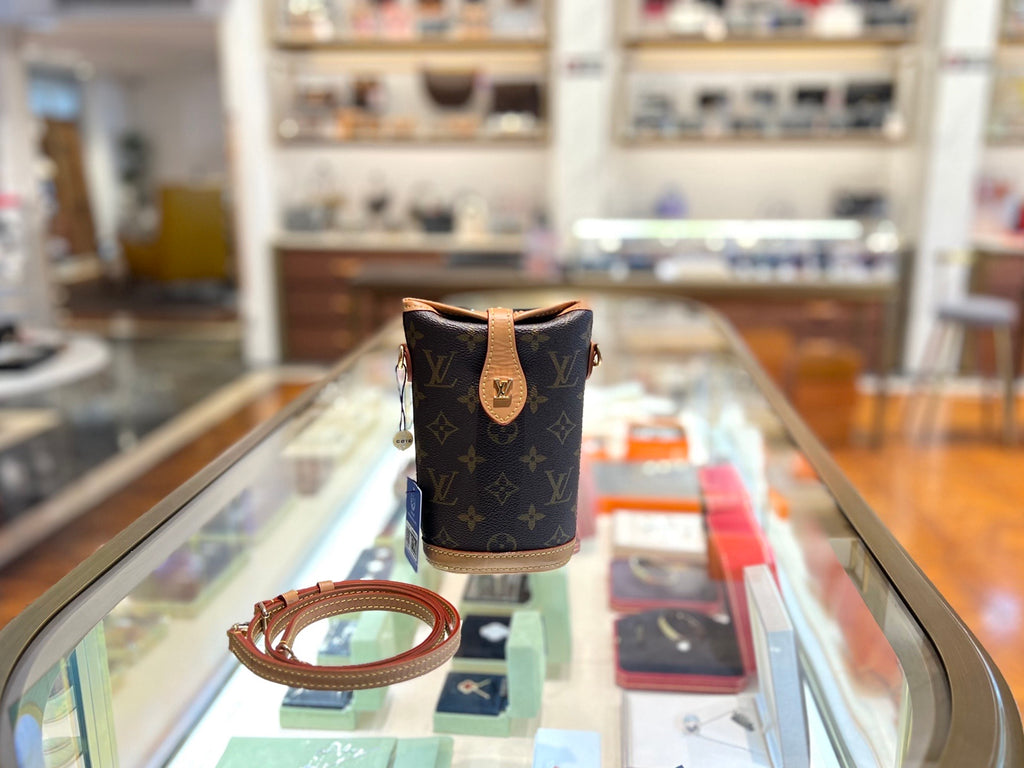 Louis Vuitton Fold Me Canvas M80874