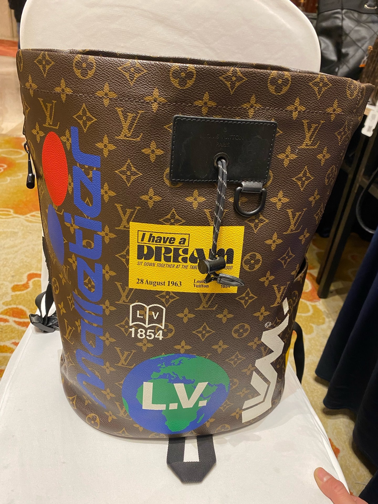Louis Vuitton 31.0x 42.0x 21.0 cm M44615