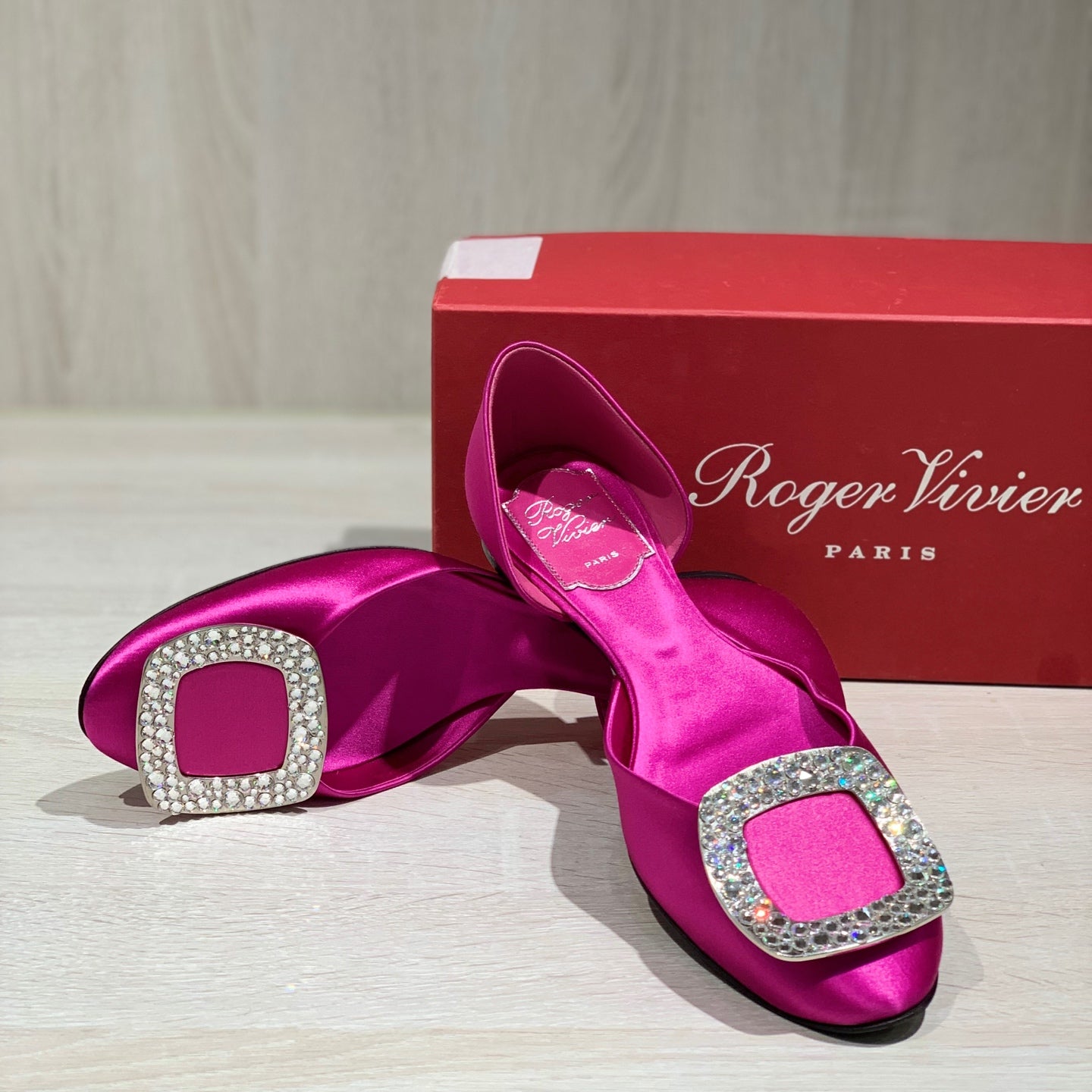 空白 Red Flat shoes