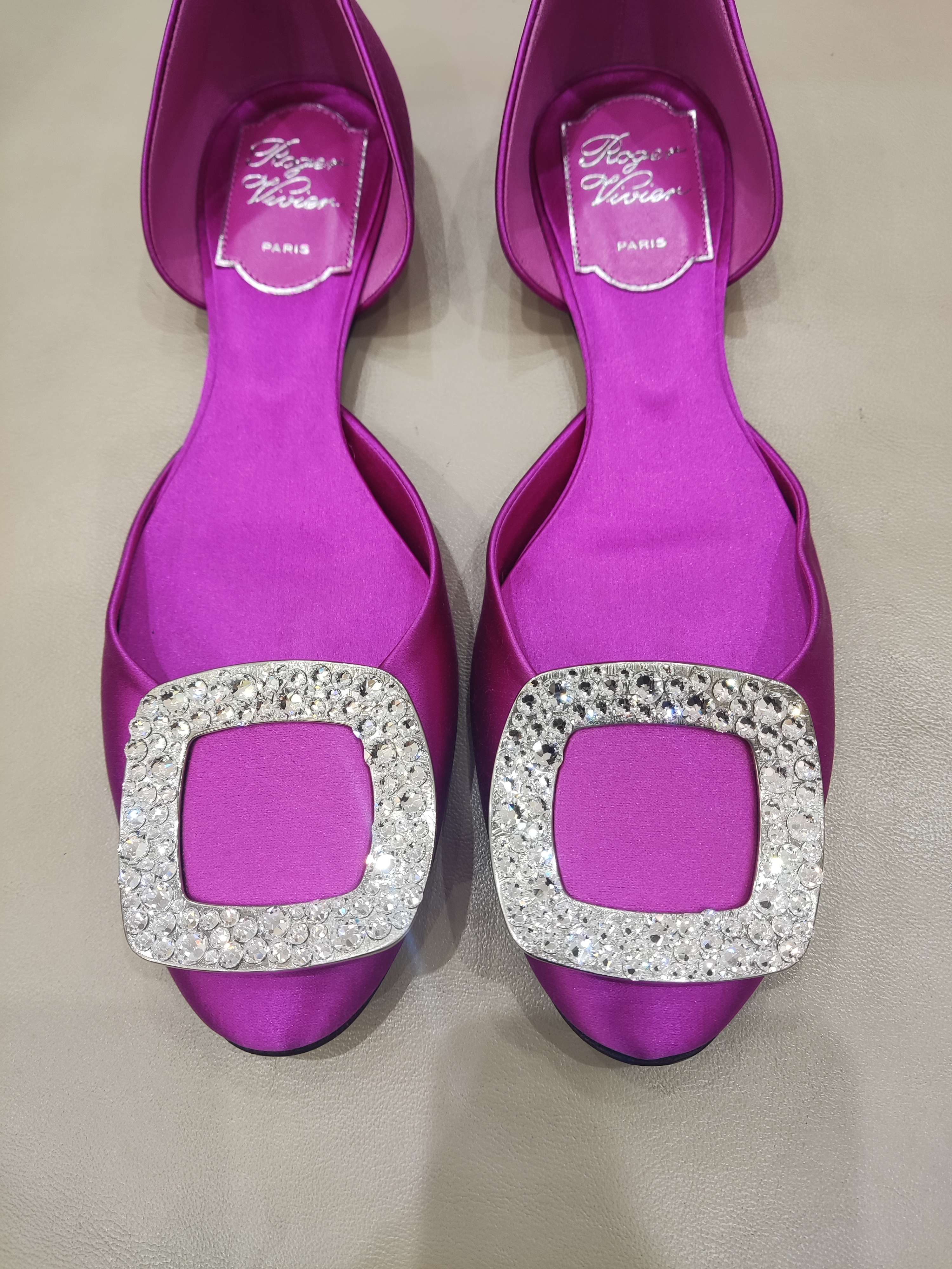 空白 Red Flat shoes