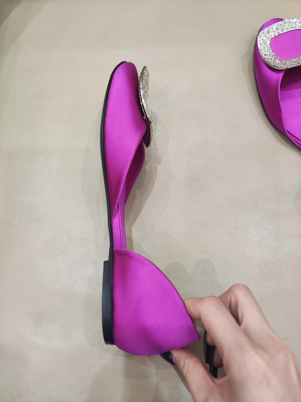 空白 Red Flat shoes