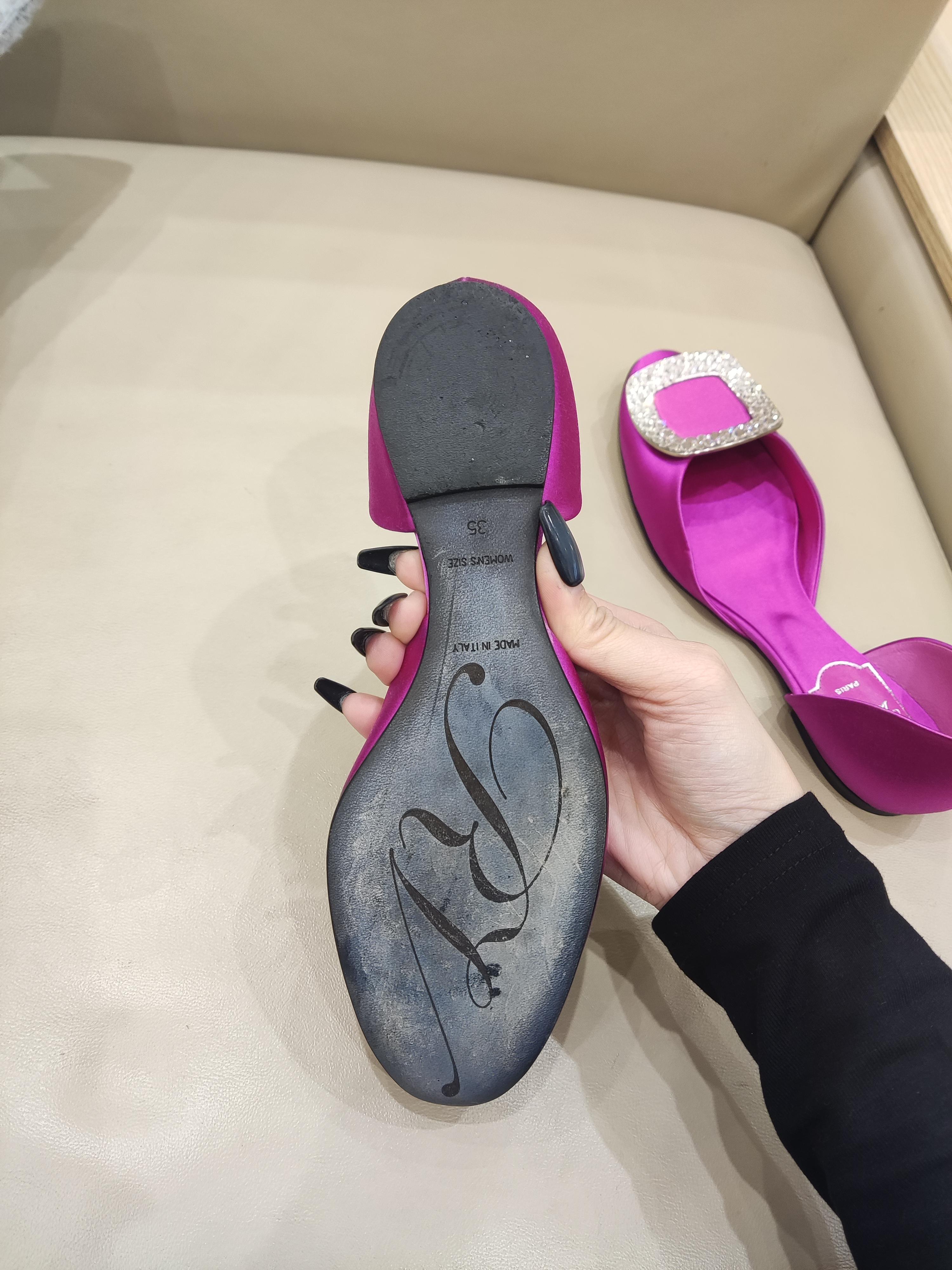 空白 Red Flat shoes