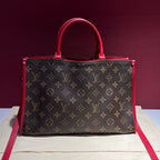 Louis Vuitton Red 32x 21x 13 cm M43433
