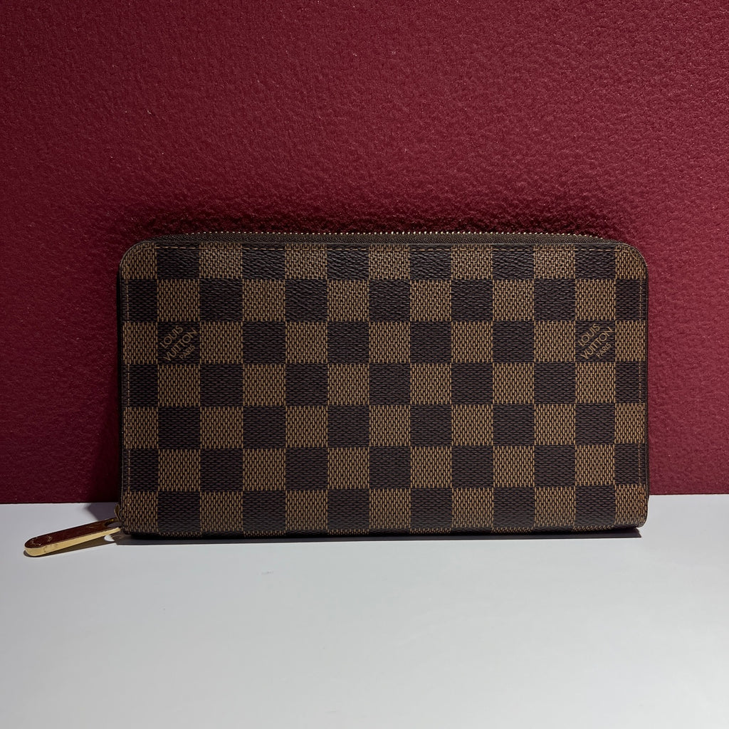 Louis Vuitton Brown Clutch 21.0x12.0cm