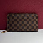 Louis Vuitton Brown Clutch 21.0x12.0cm