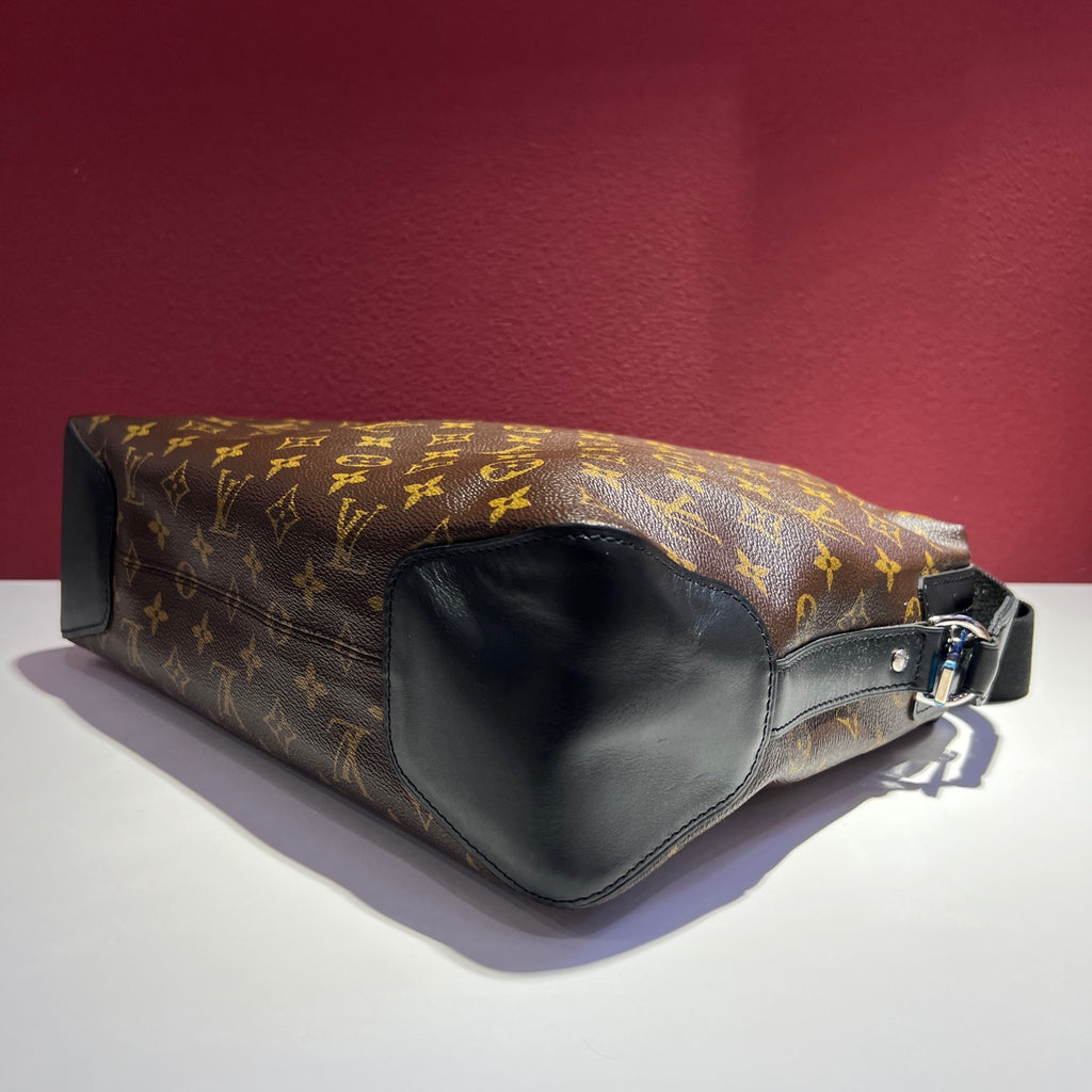 Louis Vuitton Crossbody