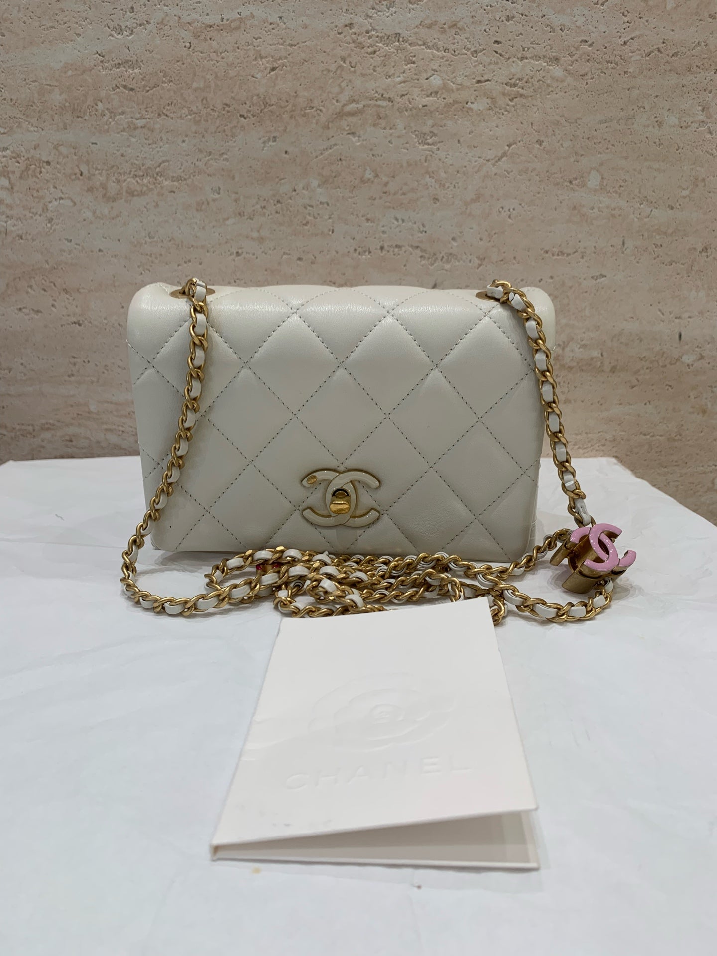 Chanel Crossbody shoulder bag Pink Shoulder Bag 19×7×12 AS4973-B17322-94305