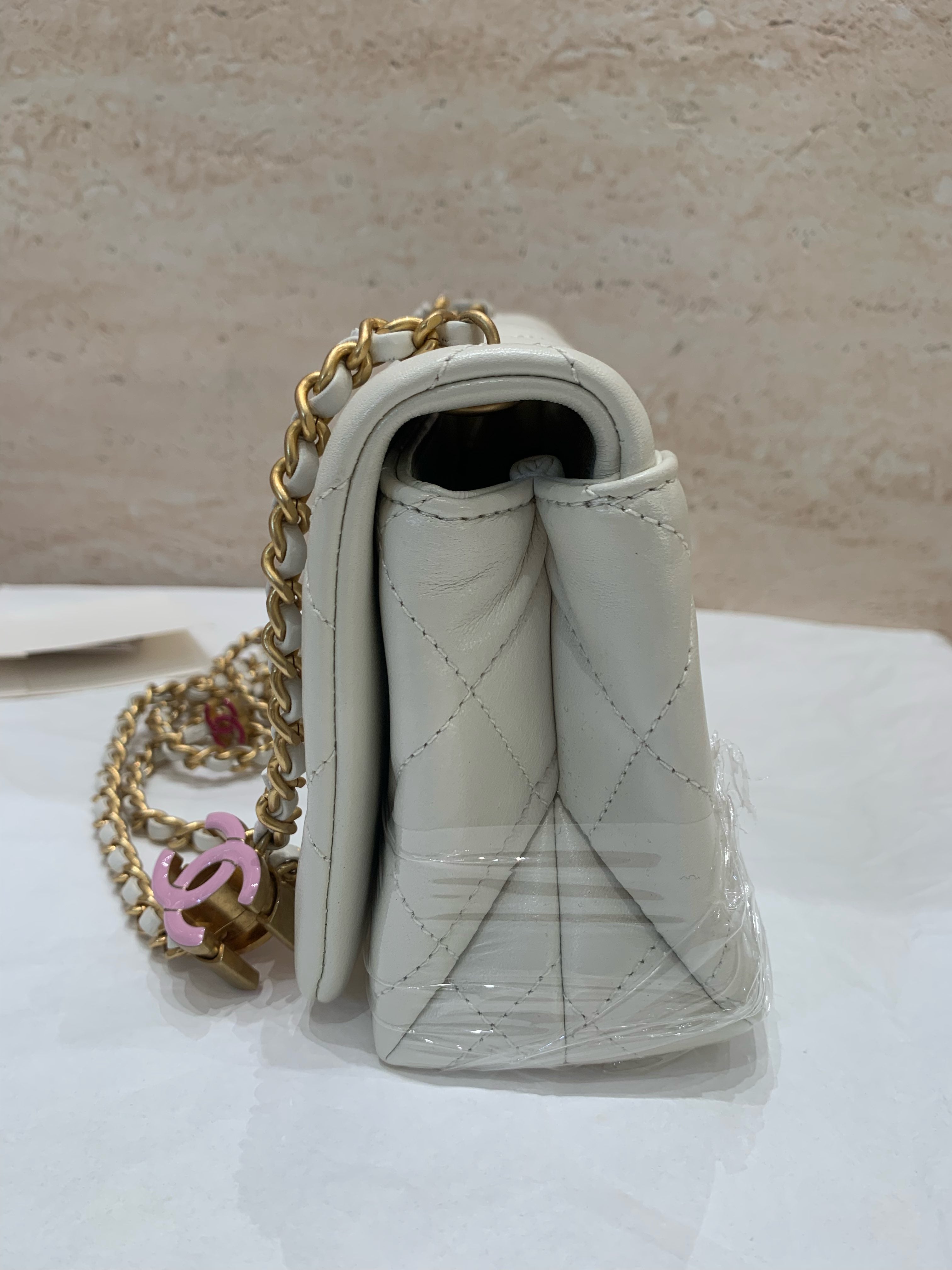Chanel Crossbody shoulder bag Pink Shoulder Bag 19×7×12 AS4973-B17322-94305