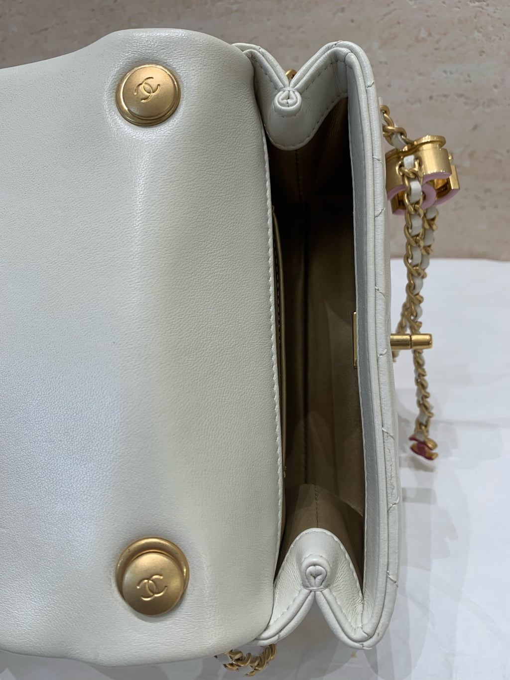 Chanel Crossbody shoulder bag Pink Shoulder Bag 19×7×12 AS4973-B17322-94305