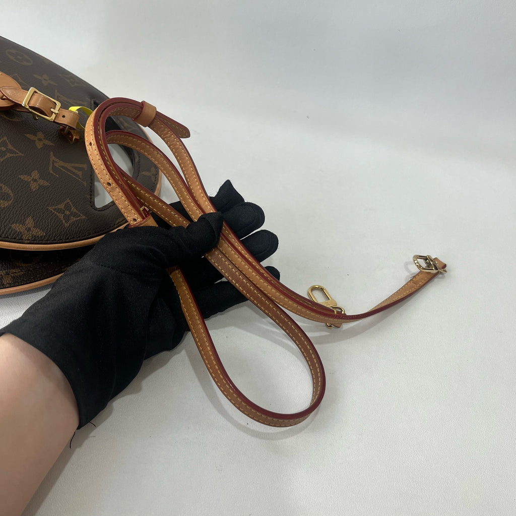 Louis Vuitton Crossbody