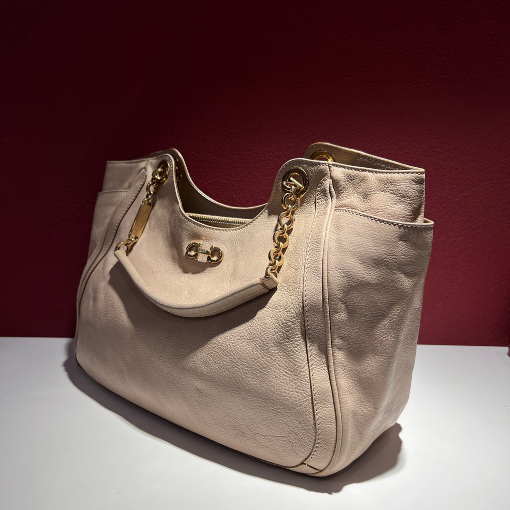 Salvatore Ferragamo Pink Shoulder Bag