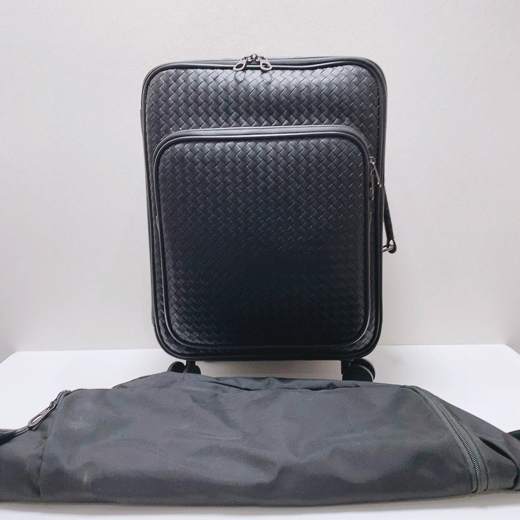 Bottega Veneta Black