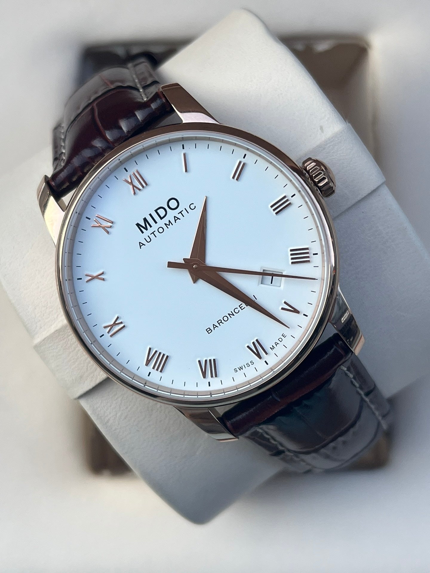 Mido Berenice Rose gold Automatic (self-winding) watch 38 millimeters M8600.2.26.8